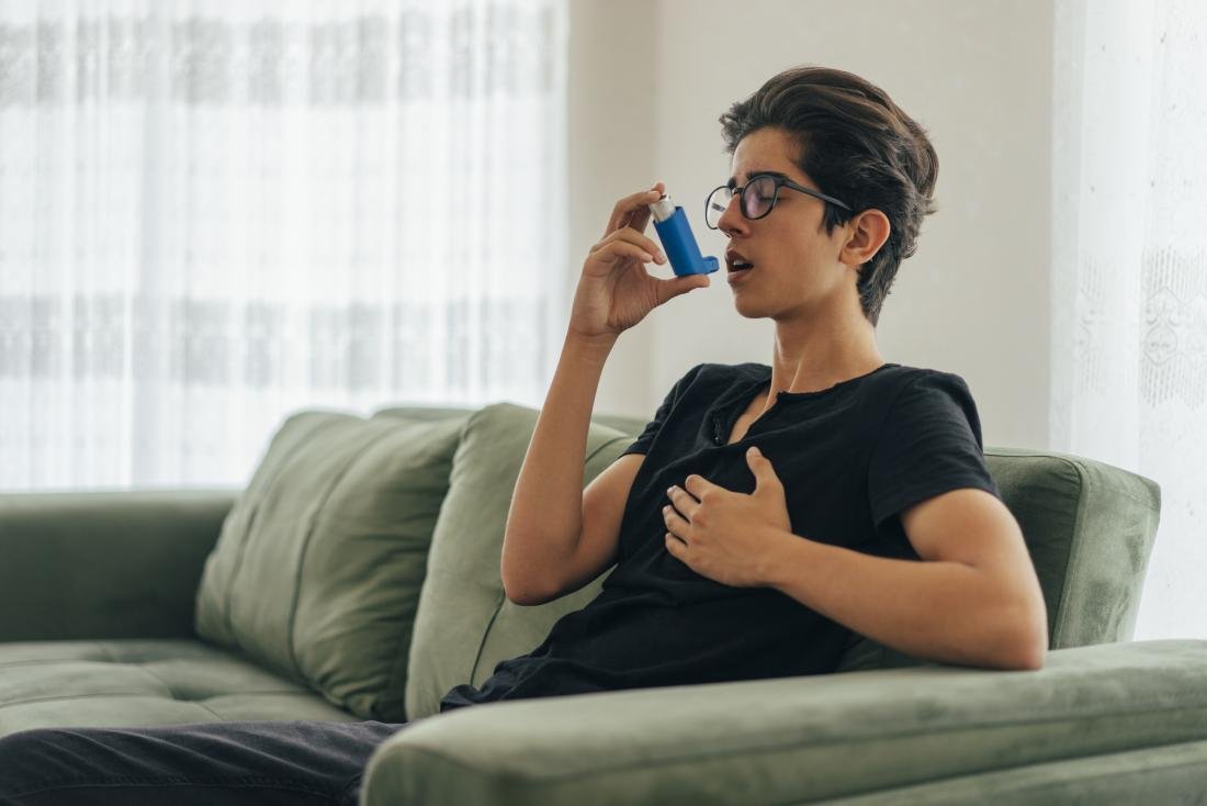 asthma-and-pneumonia-inhaler